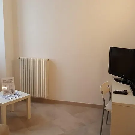 All'orologio 4*