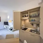 All'orologio 4* بسكييرا ديل غاردا