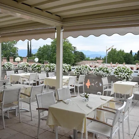 All'orologio Apartamento Peschiera del Garda