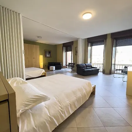 All'orologio Apartamento Peschiera del Garda