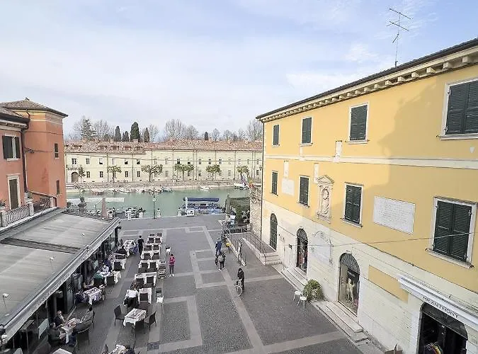 דירה All'orologio פסקיארה דל גארדה