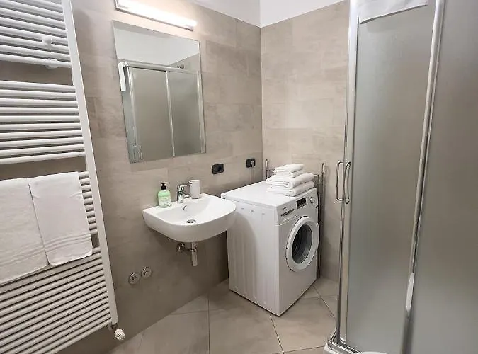 All'orologio 4* פסקיארה דל גארדה