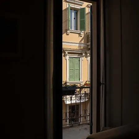 All'orologio Daire Peschiera del Garda
