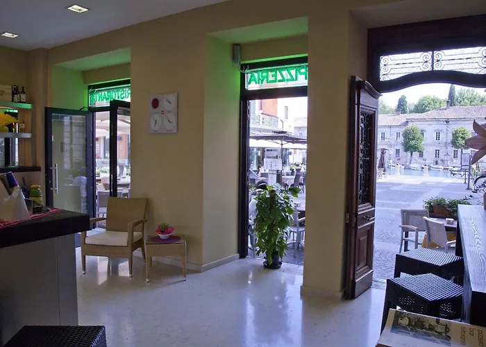 All'orologio 4* Peschiera del Garda